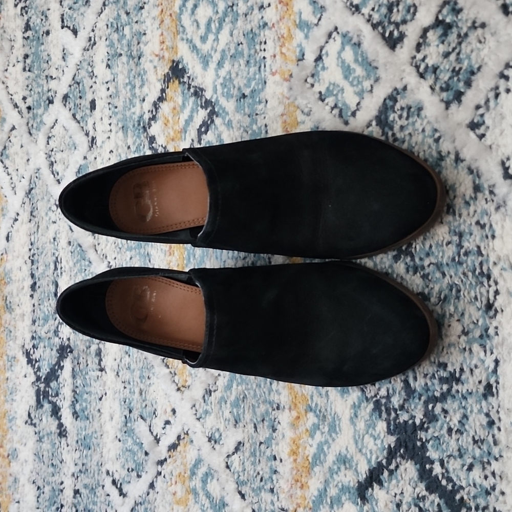 Black, Gianni Bini ankle boots. SZ 6.5